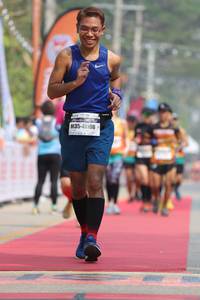 BIB: 41168
                            <button type="button" onclick="openModal(8165860)" class="btn btn-primary btn-sm float-right btn-popup" data-toggle="modal" data-target=".modal-high-quality">
                        <i class="fas fa-shopping-cart"></i> Add to Cart
                    </button>
                                            <button type="button" onclick="isThisMe(8165860, true)" class="btn btn-success btn-sm float-right btn-popup btn-isme hidden" data-toggle="tooltip" data-placement="bottom" title="นี่คือรูปของคุณใช่ไหม คลิกที่นี่เพื่อเอาเข้าอัลบั้ม">
                        <i class="fas fa-plus"></i> Add to album
                    </button>
                    <button type="button" onclick="isThisMe(8165860, false)" class="btn btn-warning btn-sm float-right btn-popup btn-isnotme hidden">
                        <i class="fas fa-ban"></i> Remove from album
                    </button>